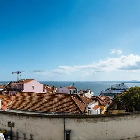 Santa Clara Konukevi *